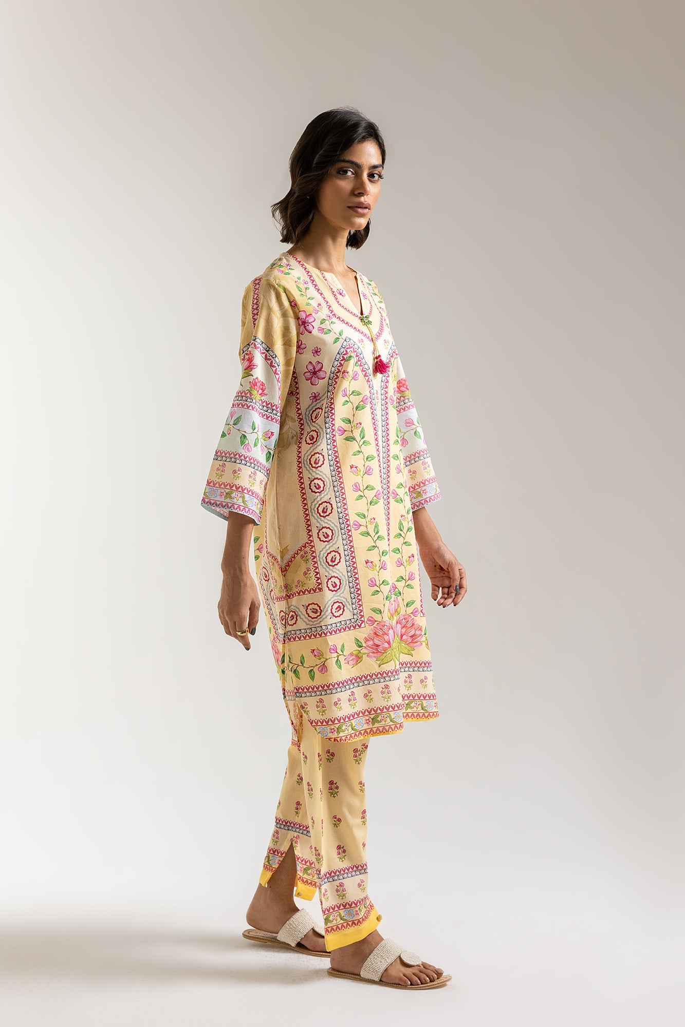 ETHNC-PRINTED SUIT-Yellow Beige | RELAXED -FIT KURTA -SHALWAR –  STRAIGHT FIT