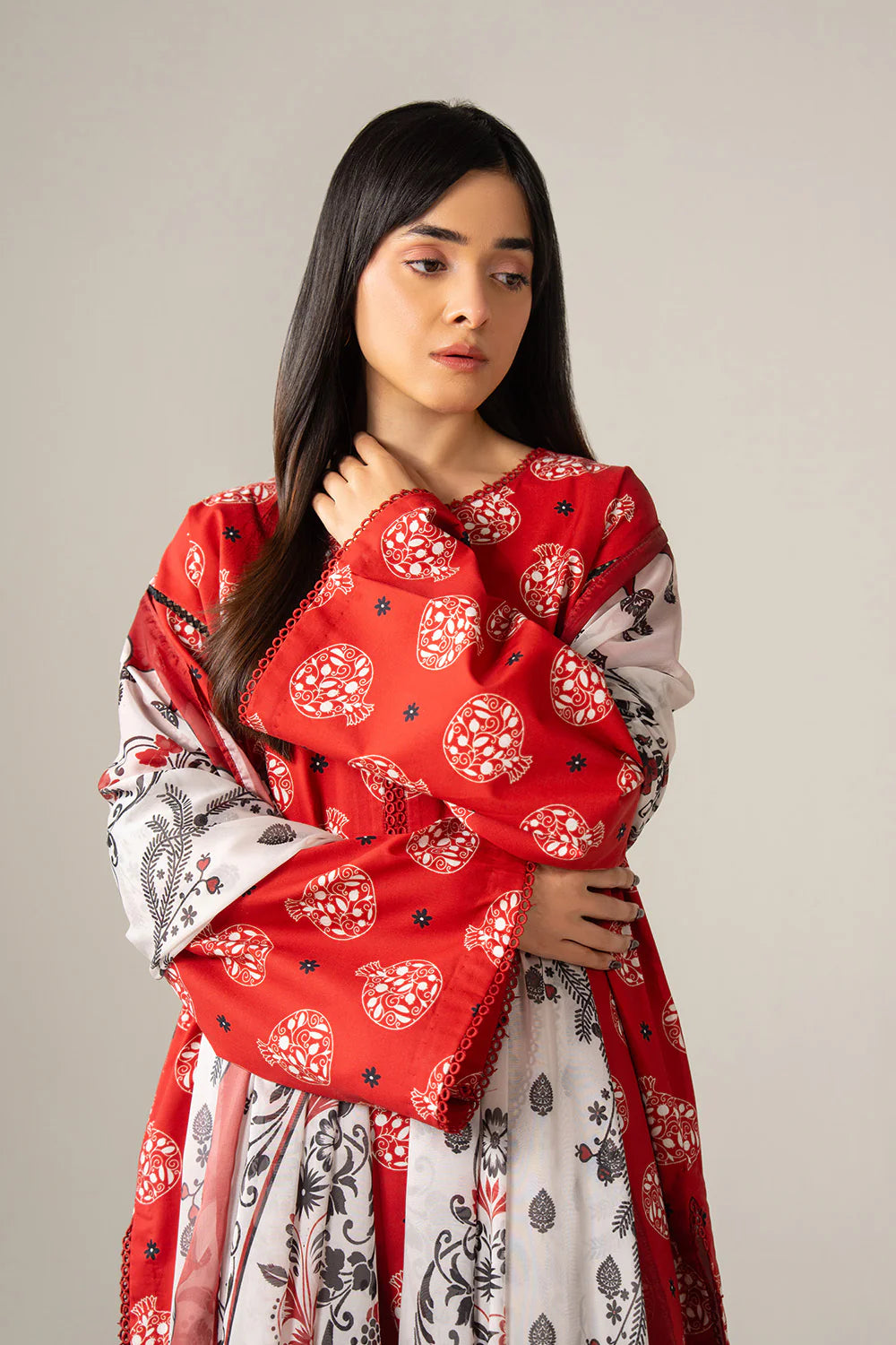 MARYUM & MARIA -VEDIKA - MSS6260(3 Piece Pret)