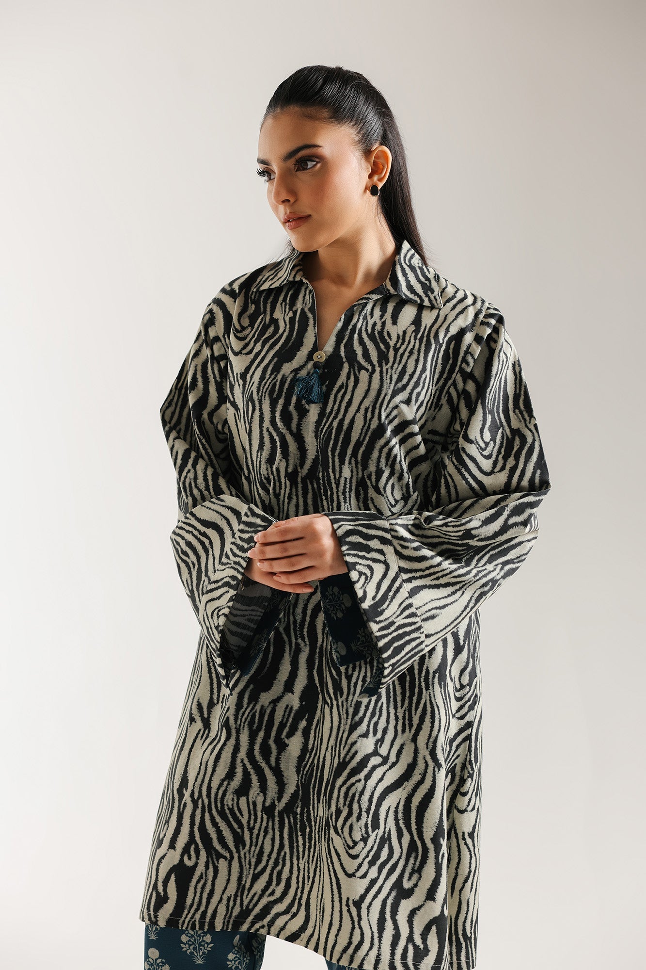 ETHNC-PRINTED SUIT-LEMON-ICING | SHIRT - A LINE FIT-SHALWAR –  STRAIGHT FIT