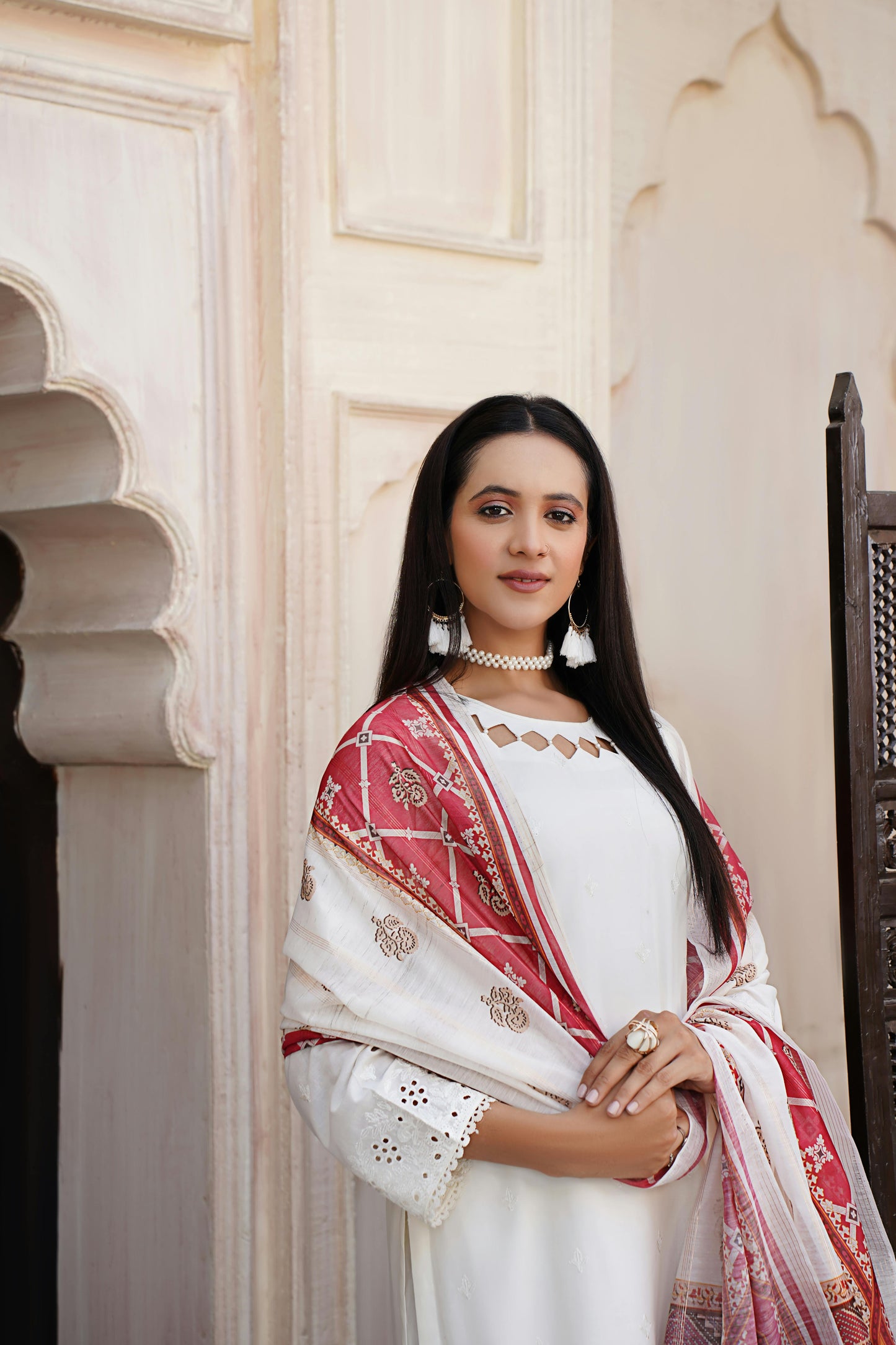 Premium Pakistani Gulzar Yousaf (GL) Stitched 3 PCs - Elegant Ivory