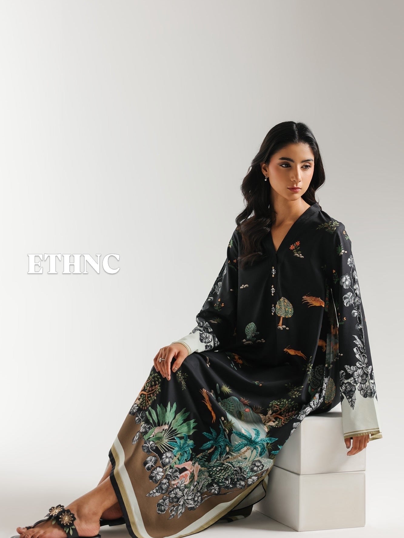 ETHNC PRINTED KAFTAN JET-BLACK | E8076/102/902