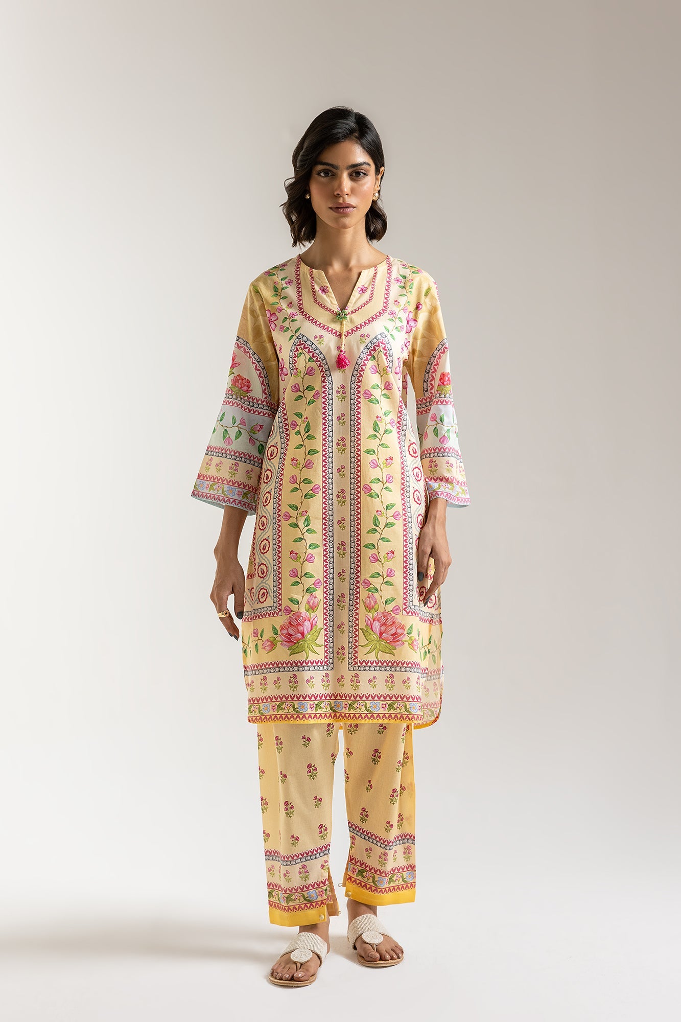 ETHNC-PRINTED SUIT-Yellow Beige | RELAXED -FIT KURTA -SHALWAR –  STRAIGHT FIT