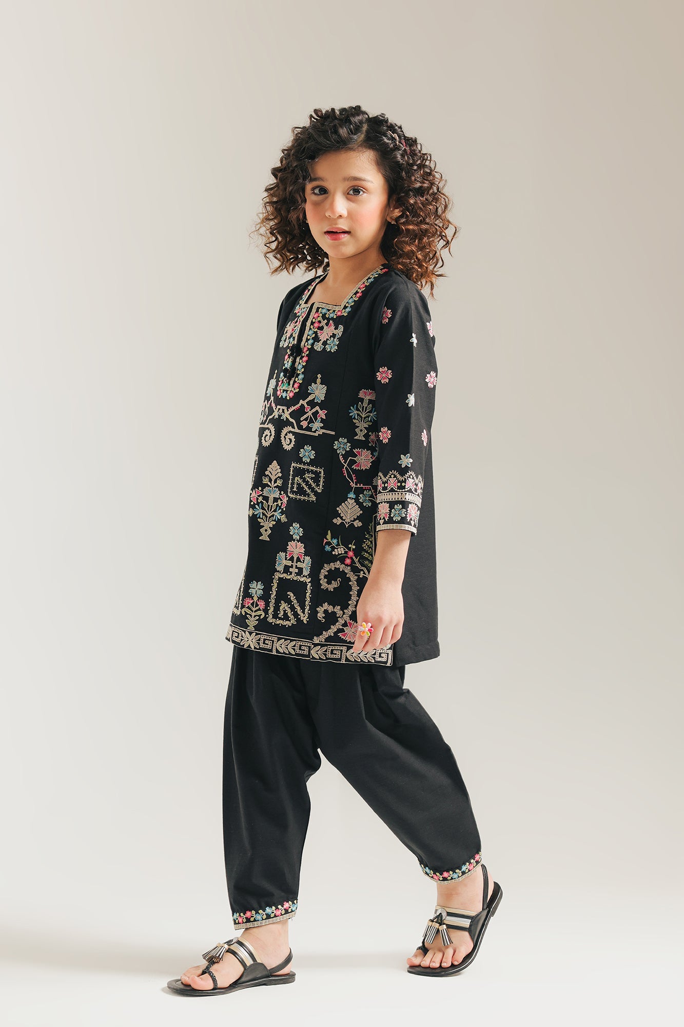 ETHNC-KIDS-EMBROIDERED SUITS-BLACK | E1362/402/901 E1362/302/901
