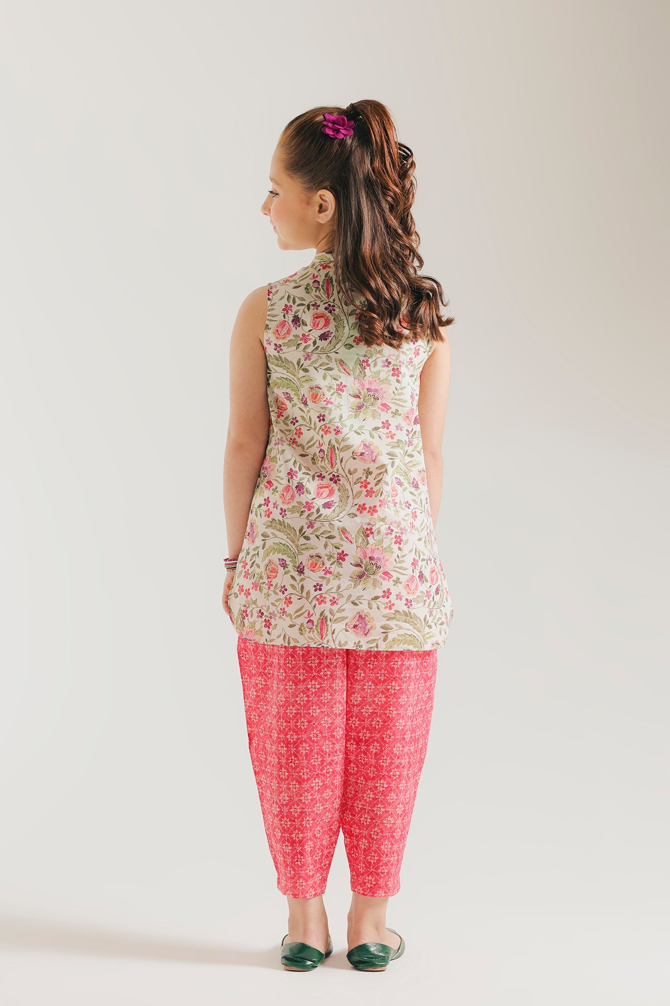 Girls Printed Floral Suit – Off White | 2-Piece Stitched Kids Ethnic Wear