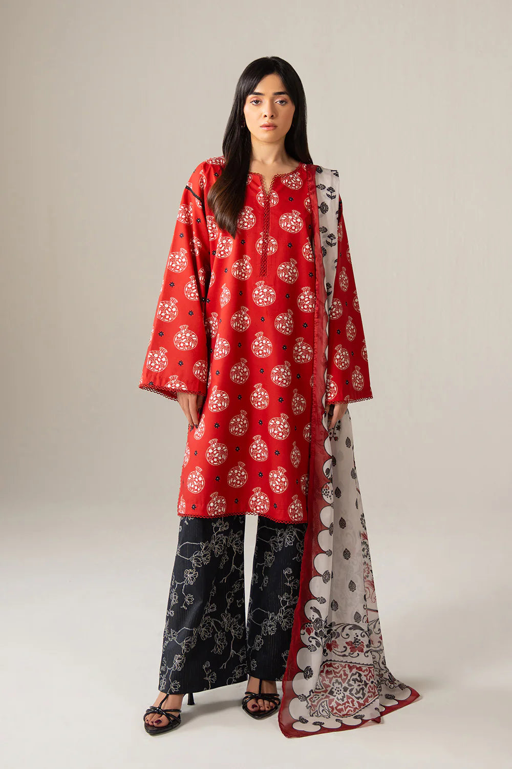 MARYUM & MARIA -VEDIKA - MSS6260(3 Piece Pret)