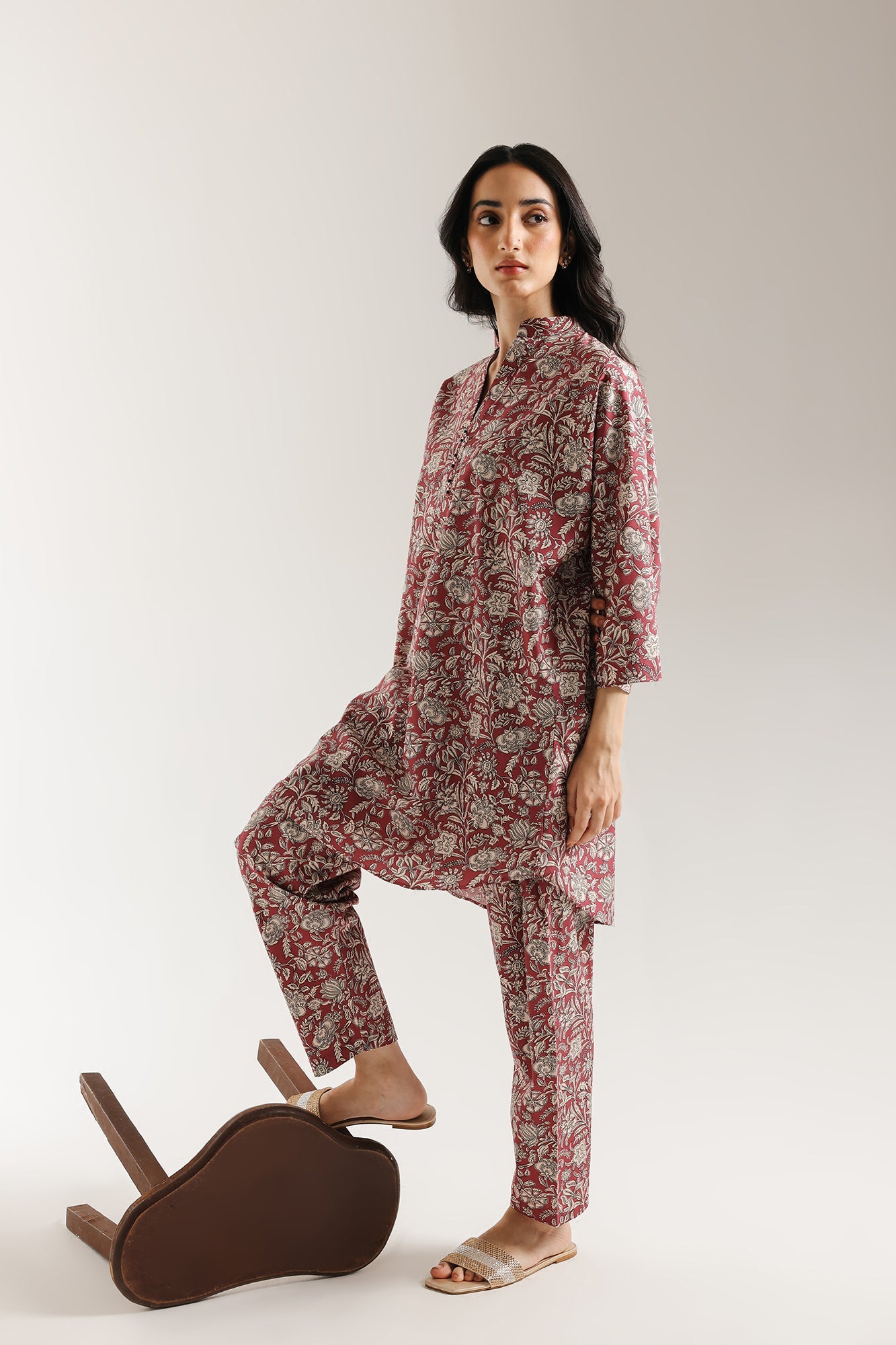 ETHNC -Printed 2-Piece Suit | SHIRT - RELAX FIT - BAN NECK WITH SLIT- (TROUSER - SHALWAR - REGULAR LENGTH)(VIVID-VIOLET | E7115/102/521)