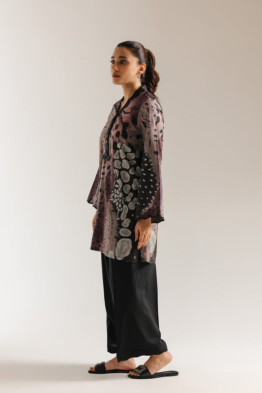 ETHNC -Printed 2-Piece Suit | SHIRT - RELAX FIT - Y NECK- (TROUSER - CULOTTE FIT)(JET BLACK | E8130/102/902)