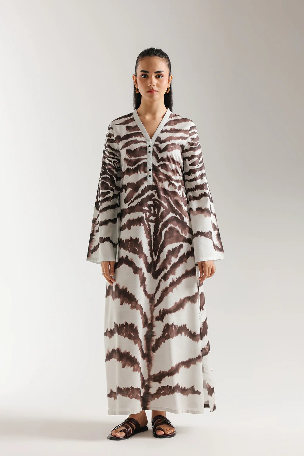 ETHNC - PRINTED KAFTAN - OFF WHITE | DRESS - RELAXED FIT - V - NECK WITH BUTTONS - FLARED SLEEVES - LOW SIDE SLITS - LONG LENGTH - Bristy's Collection