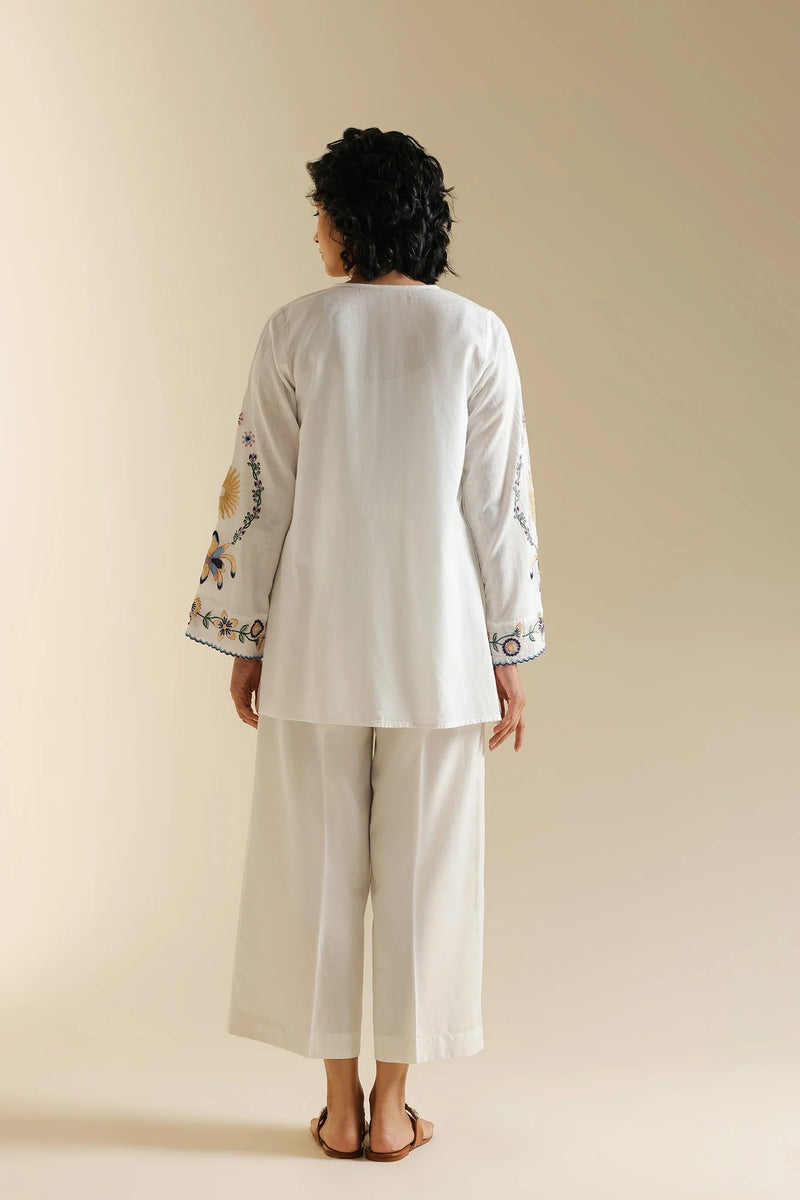 ETHNC Boho Chic Embroidered Kurti White (S3E0541/119/001)
