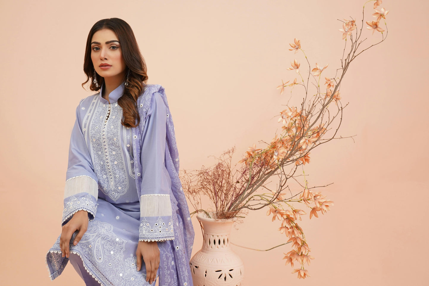 Gulzar Yousaf (GY)-Unstitched Collection, Volume 22 (lavender)