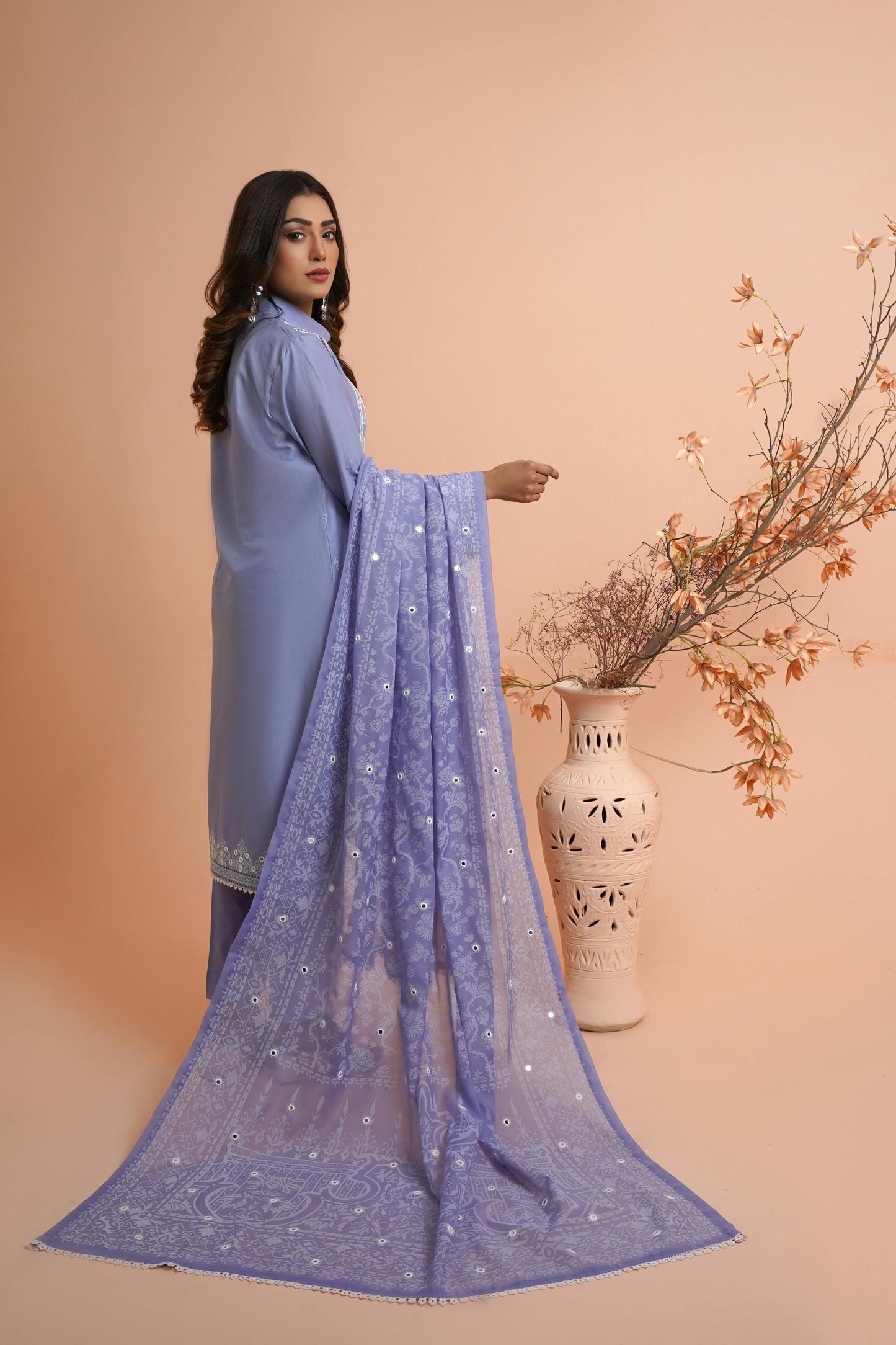 Gulzar Yousaf (GY)-Unstitched Collection, Volume 22 (lavender)