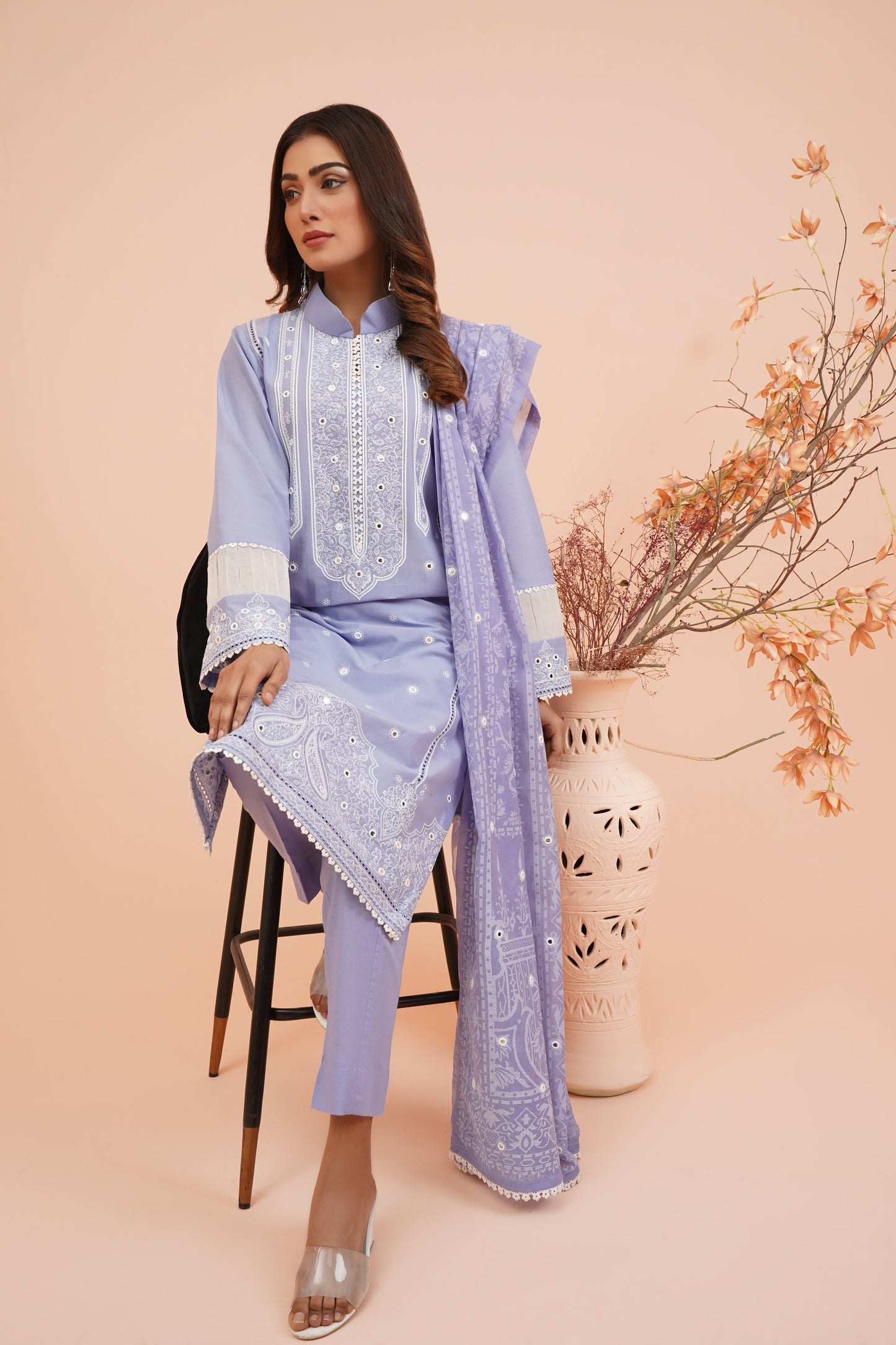 Gulzar Yousaf (GY)-Unstitched Collection, Volume 22 (lavender)