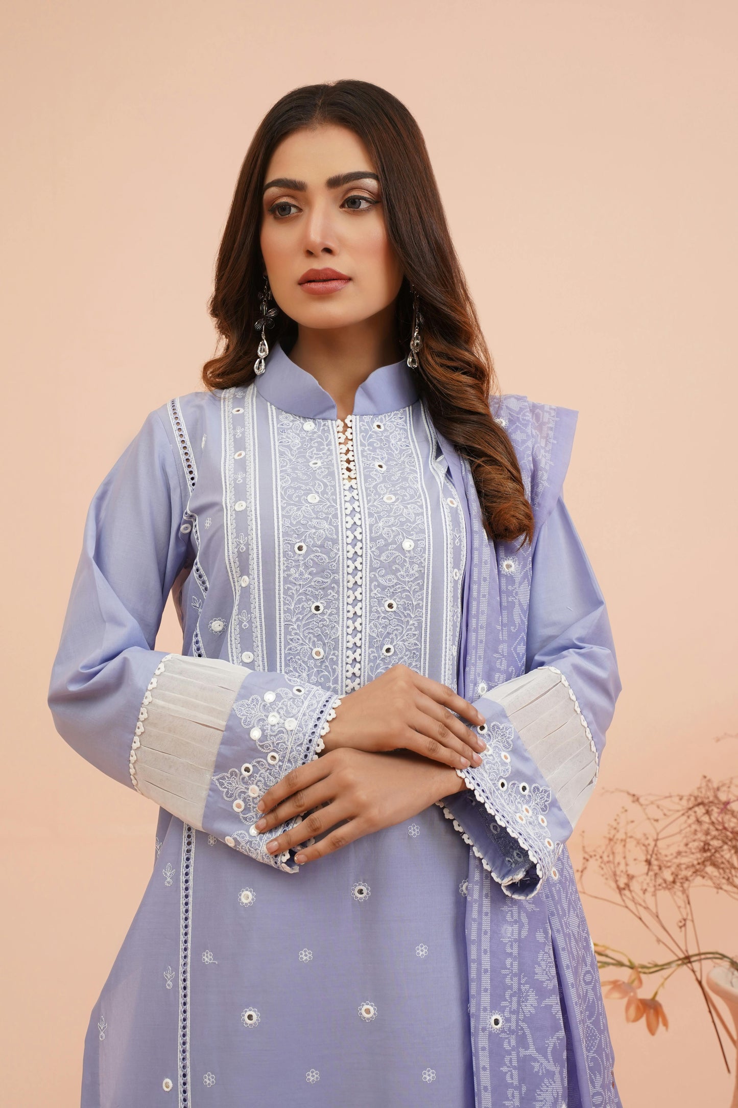 Gulzar Yousaf (GY)-Unstitched Collection, Volume 22 (lavender)