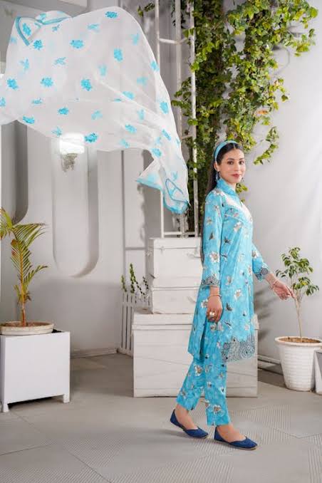 Un - stitched 3 - piece embroidered lawn By Gulzar Yousaf Volume 03 - code D/08(turquoise - blue) - Bristy's Collection
