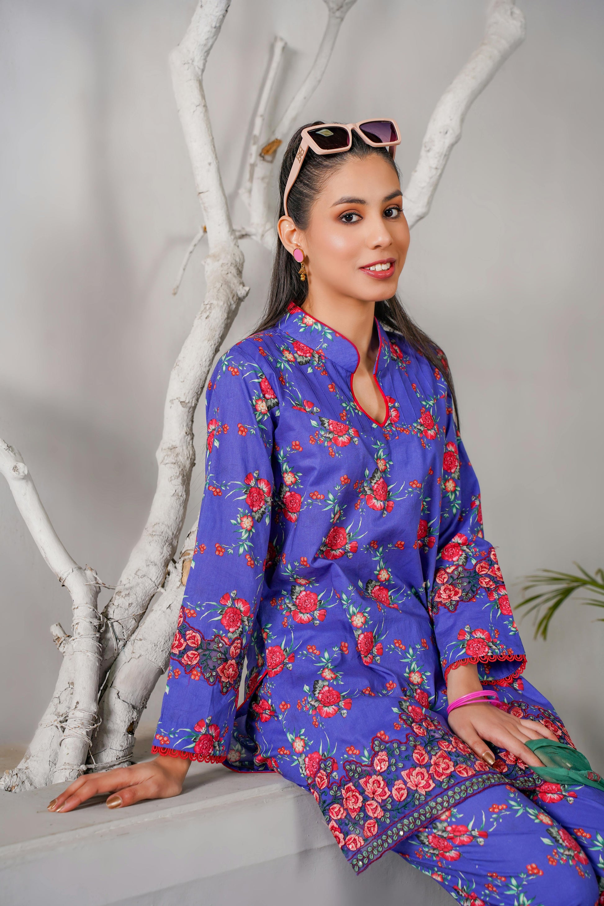 Un - stitched 3 - piece embroidered lawn By Gulzar Yousaf Volume 3 - code D/06(purple floral) - Bristy's Collection
