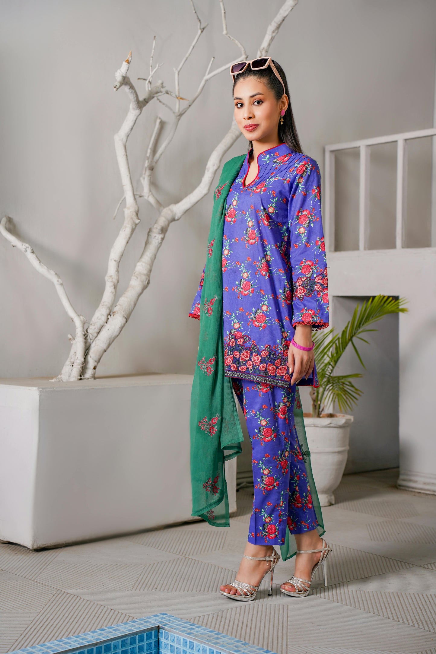 Un - stitched 3 - piece embroidered lawn By Gulzar Yousaf Volume 3 - code D/06(purple floral) - Bristy's Collection